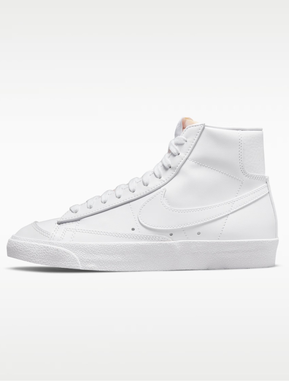 Nike women size 10 Blazer Mid 77 Vintage High-Top Sneakers - White